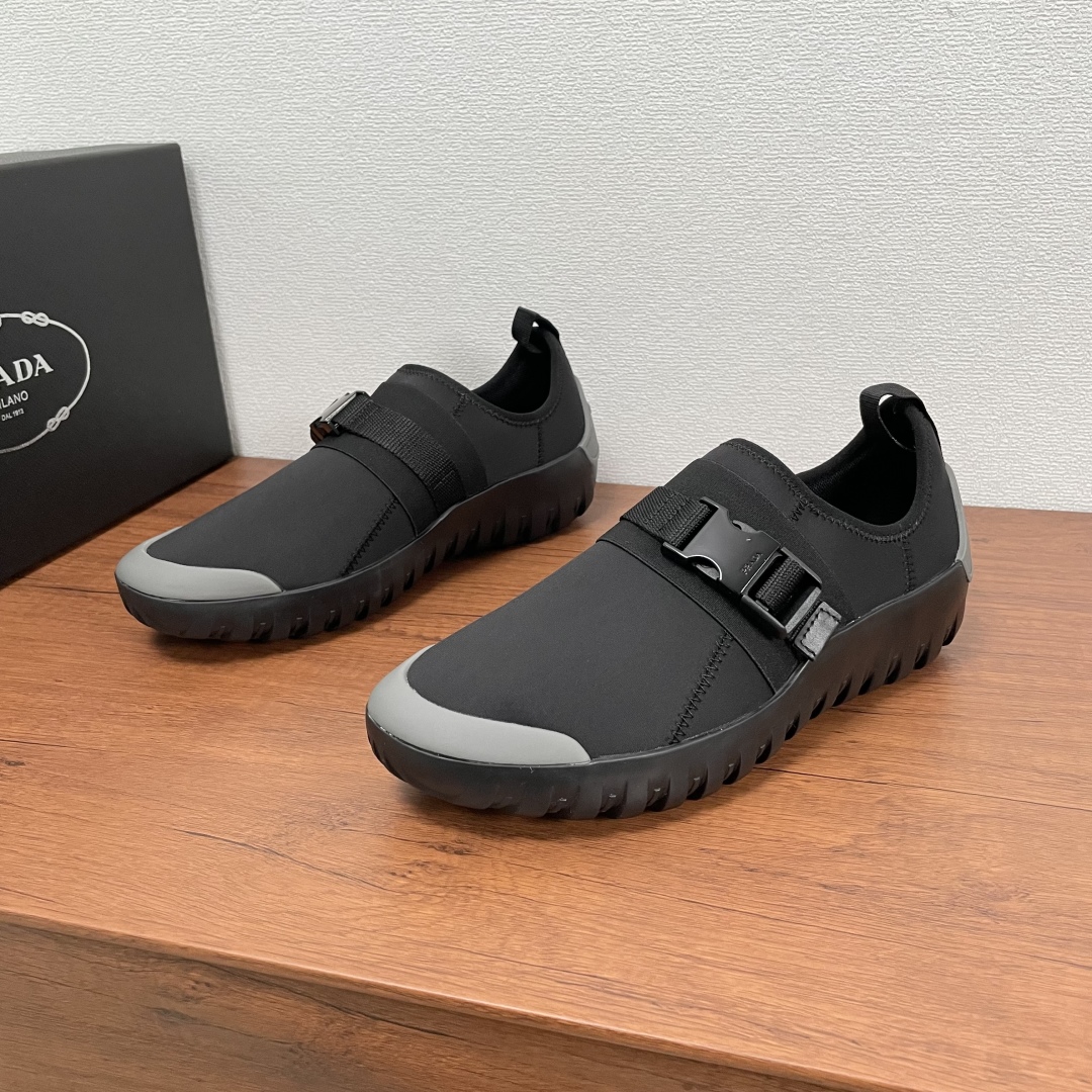 Código: YS002838PRADA/Prada New Men's Nylon Fabric SneakersEstas zapatillas deportivas son una mezcl