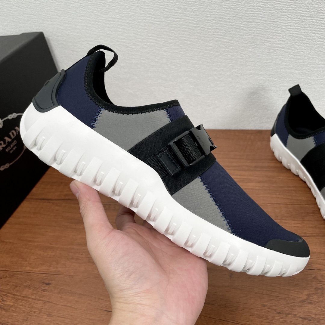 Código: YS002838PRADA/Prada New Men's Nylon Fabric SneakersEstas zapatillas deportivas son una mezcl