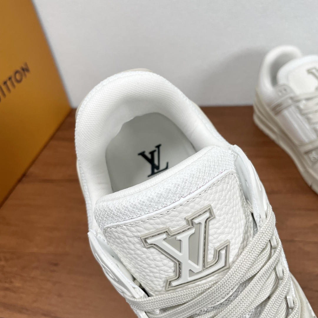 Louis Vuitton Trainer Sneakers Mesh and Leather White/Beige- Tone 8 cmp i1748435991375 346 0 6