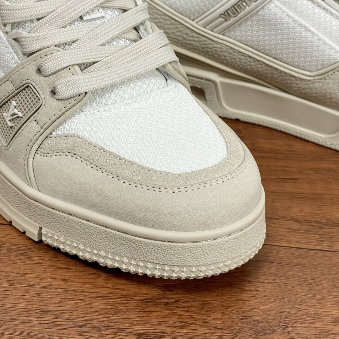 Louis Vuitton Trainer Sneakers Mesh and Leather White/Beige- Tone 10 cmp i1748435991397 6870 0 8