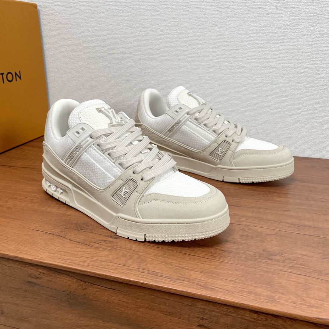 Louis Vuitton Trainer Sneakers Mesh and Leather White/Beige- Tone 4 cmp i1748435995663 7063 0 2