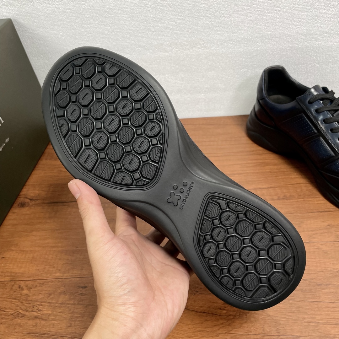 Berluti Men's Leather Sneakers - Premium Calfskin, Perforated Detail, Rubber Sole 7 cmp i1752033346592 3260 0 5