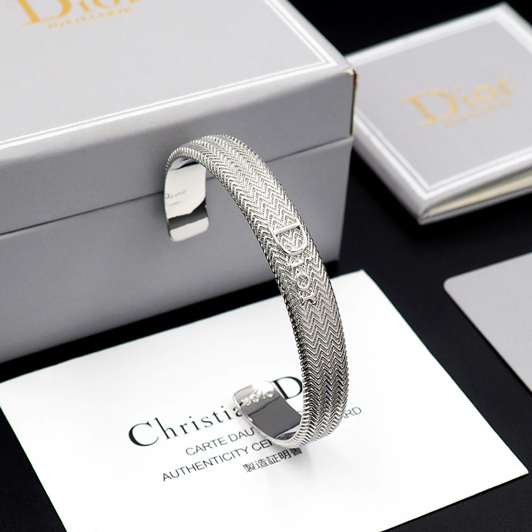 Dior Dior波纹牛仔链手镯