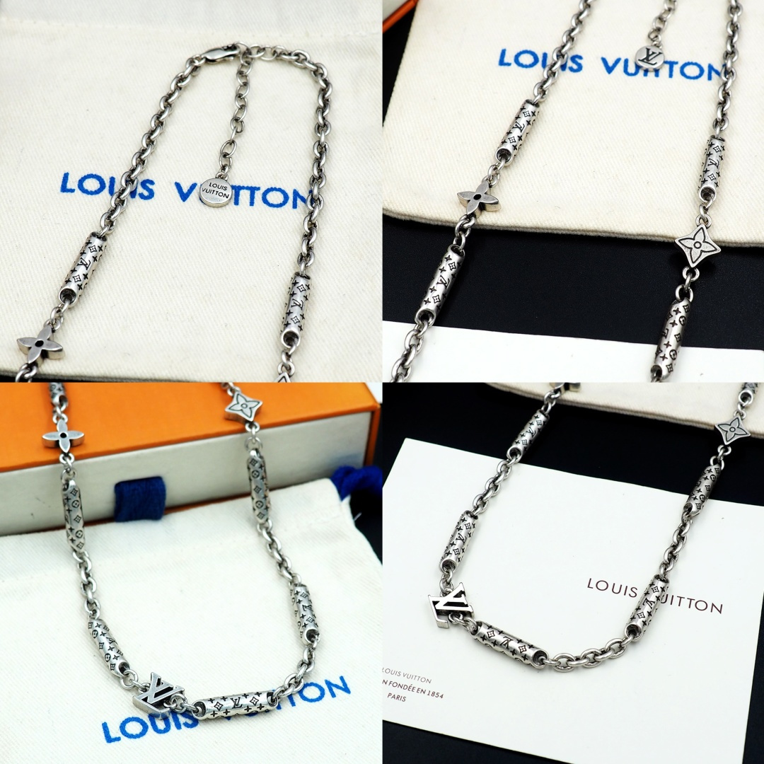 Louis Vuitton 驴家LVBambou 项链以品牌标识和 Monogram铭