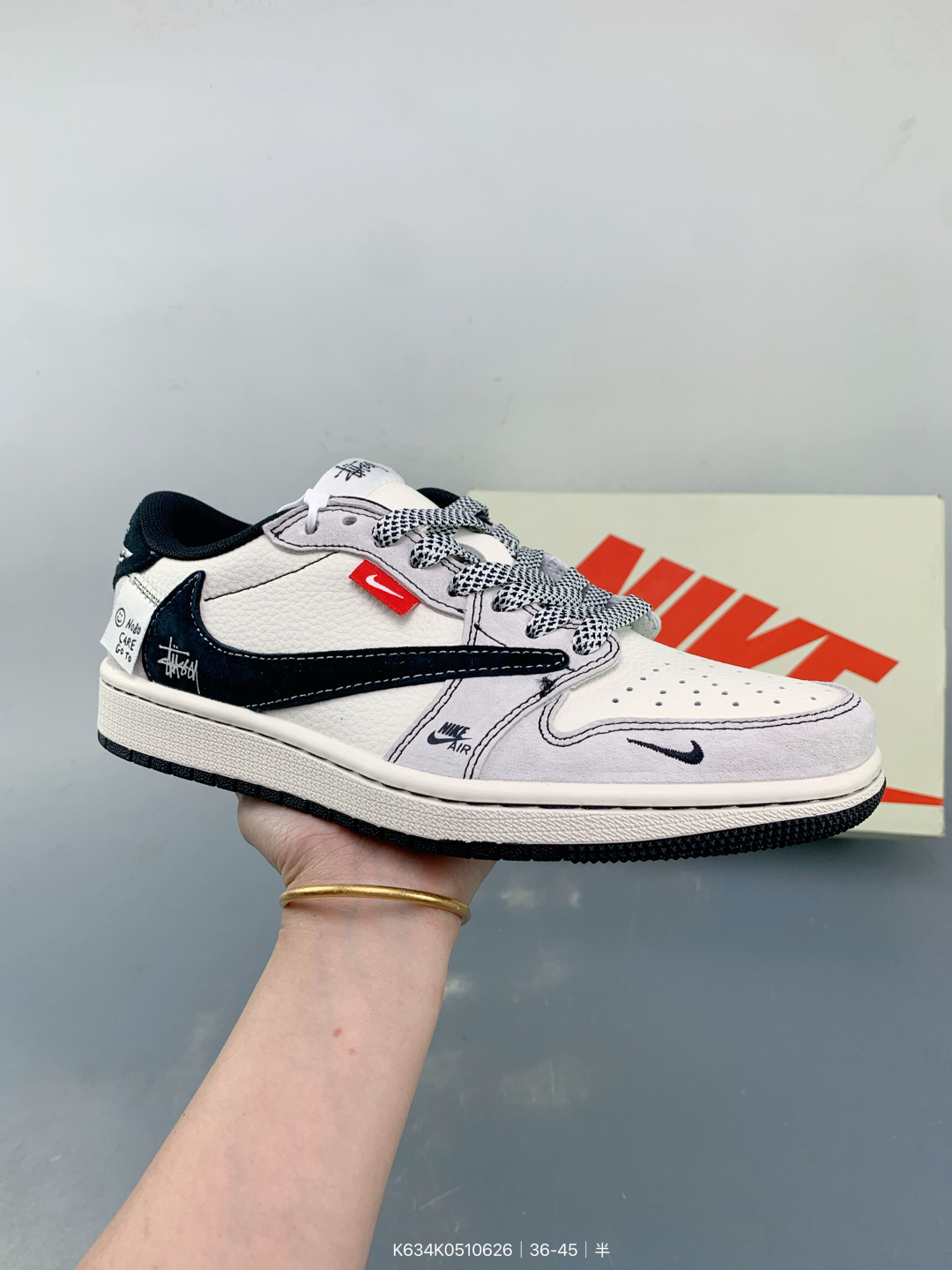 Travis Scott x LV Air Jordan 1, photo 2