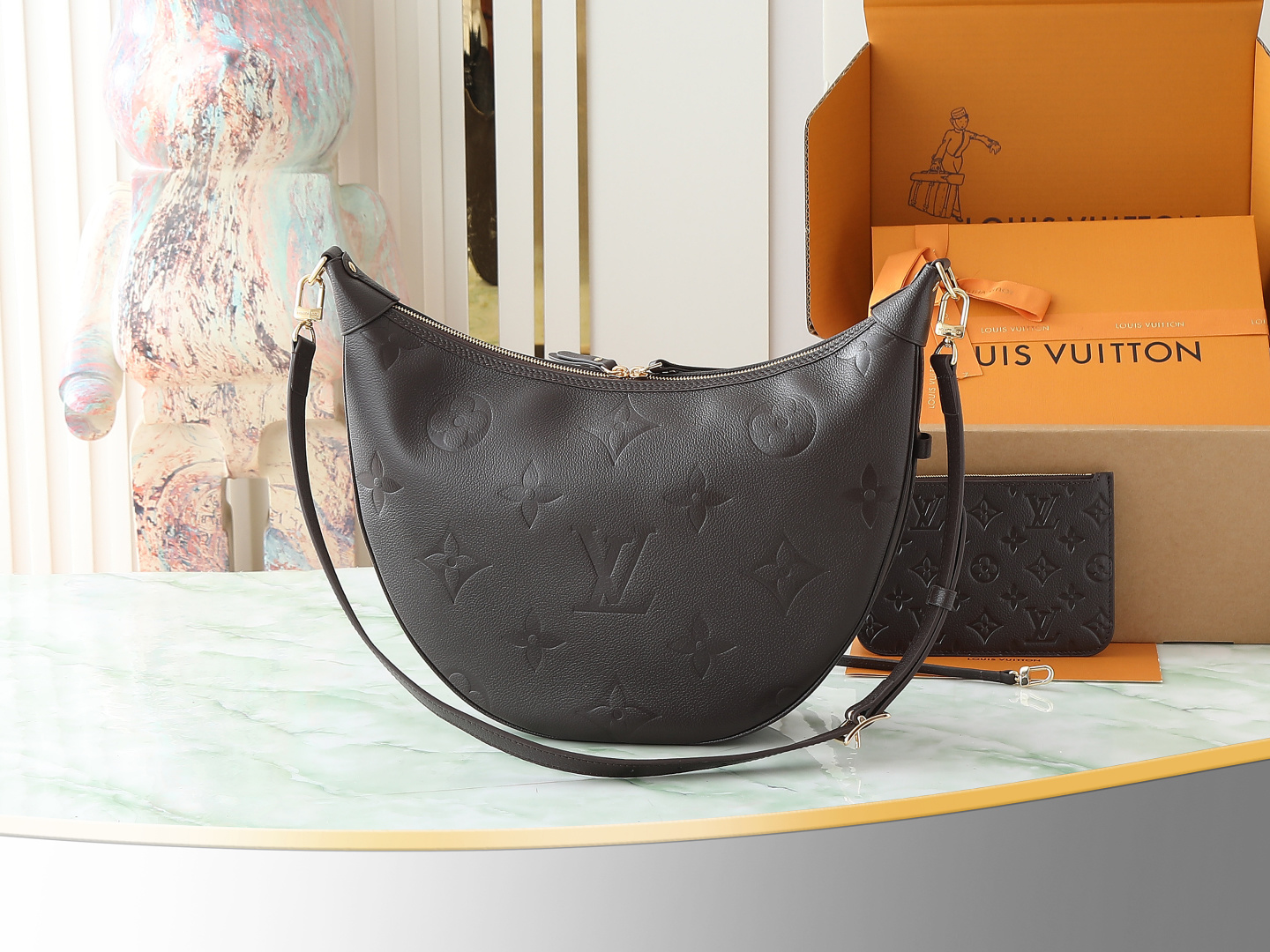 【顶级原单 独家实拍】M14042巧克力色m46725 标志性的Loop Hobo包在这个季节以丰富而多