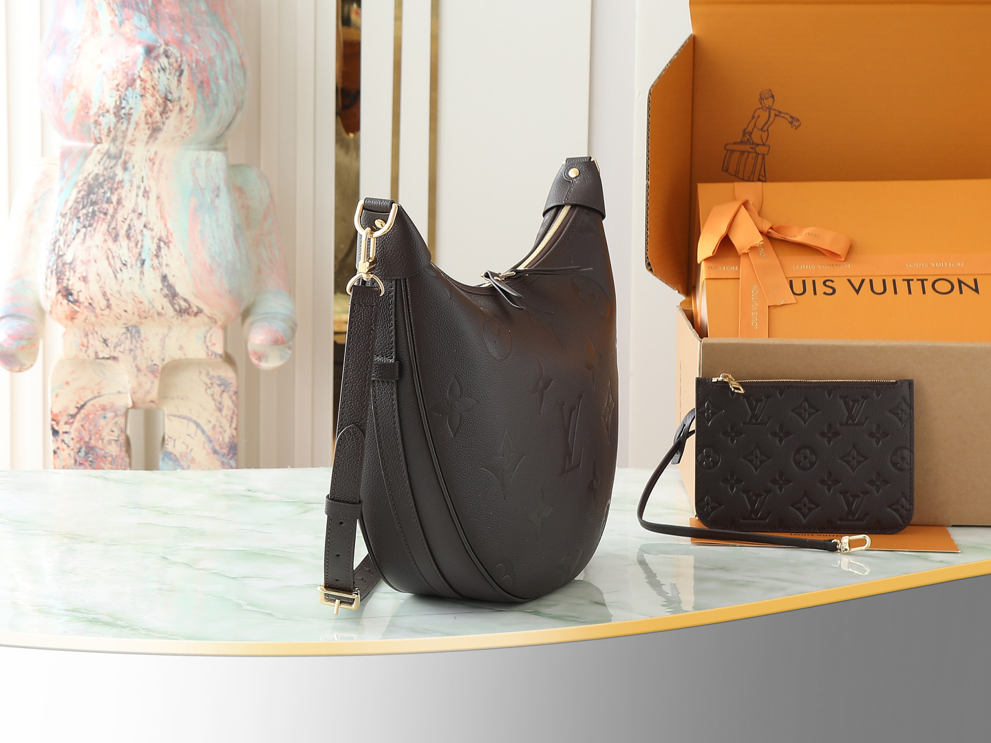 【顶级原单 独家实拍】M14042巧克力色m46725 标志性的Loop Hobo包在这个季节以丰富而多