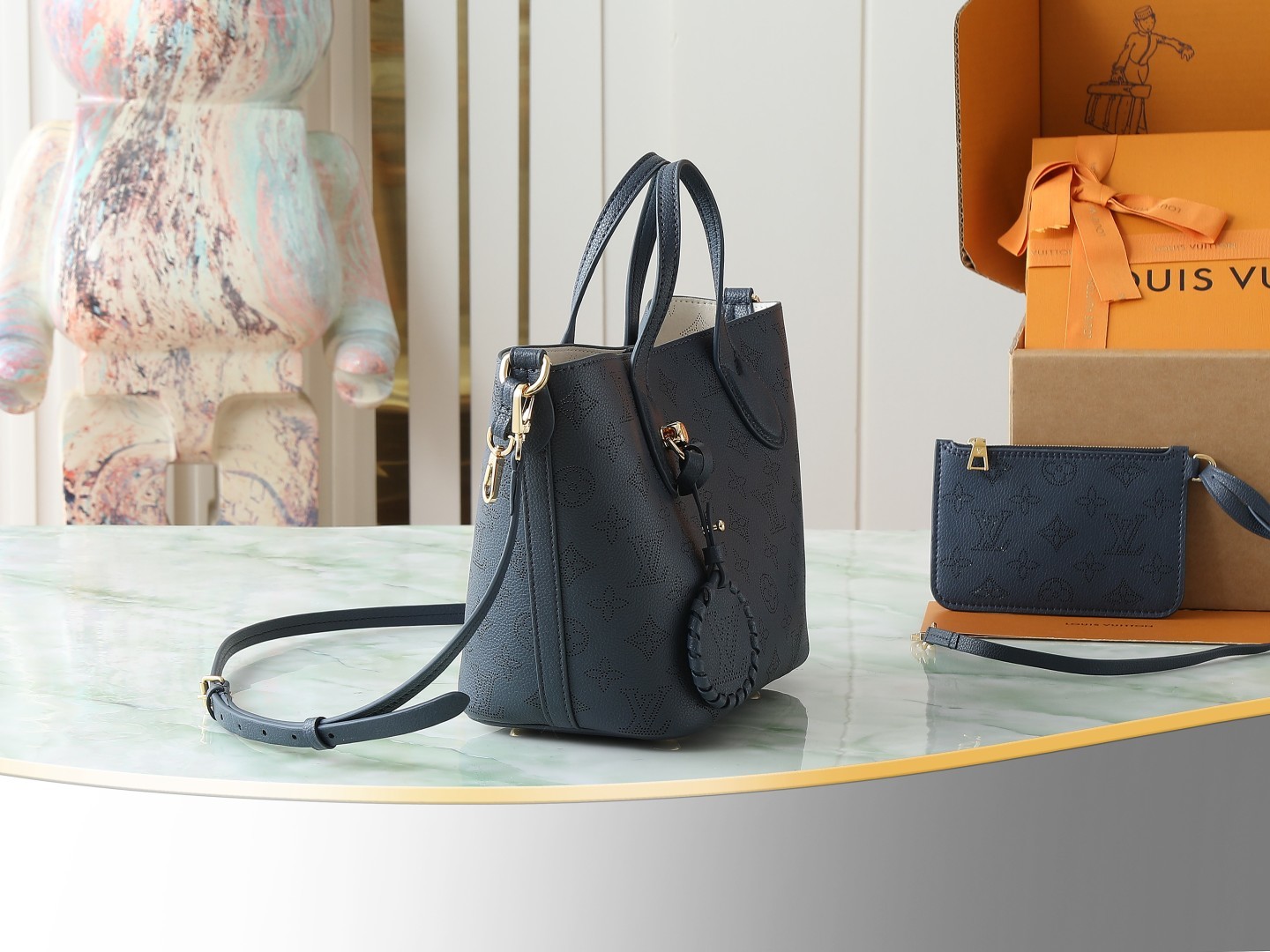 【顶级原单 独家实拍】M14317深蓝/镂空 全皮水桶包 Blossom Ys 小号手袋 本款 Blos