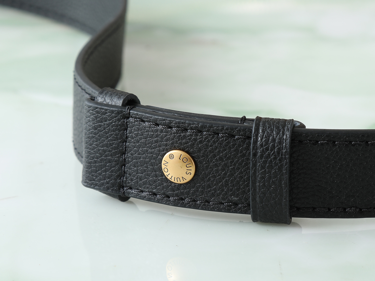 【顶级原单 独家实拍】M14417 黑色 Low Key Cookie 中号手袋,以典雅设计彰显品牌传承