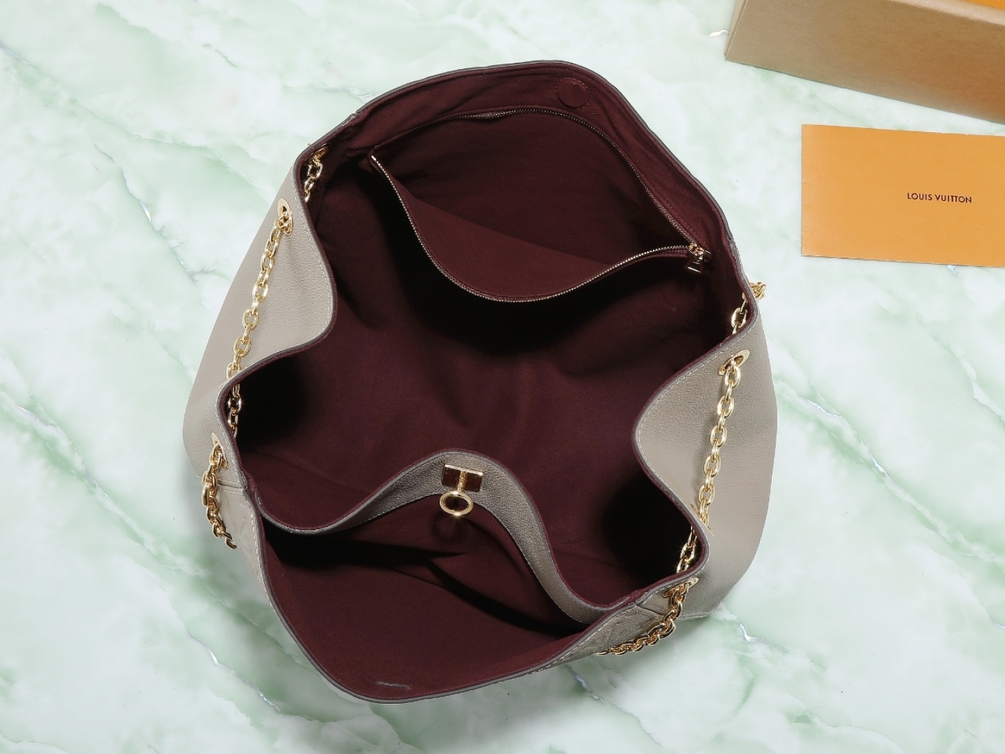 【顶级原单 独家实拍】M14658灰色 本款 Anytime 中号手袋回溯诞生于 1988 年的典藏 P