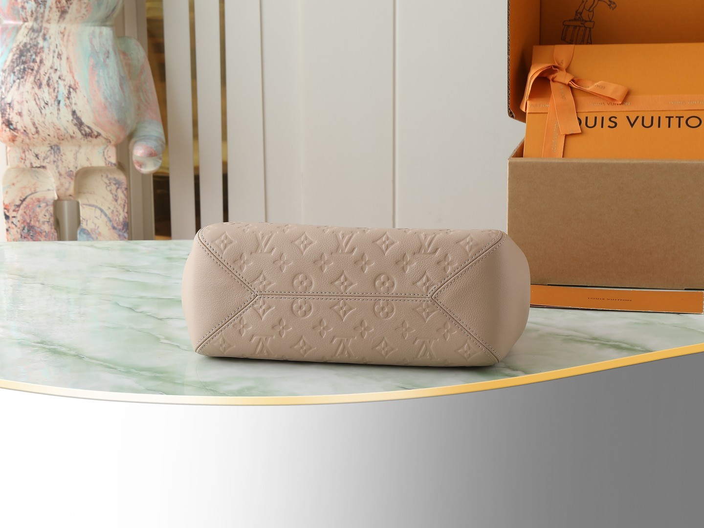 【顶级原单 独家实拍】M14659 沙色 本款 Anytime 小号手袋回溯诞生于 1988 年的 Pr