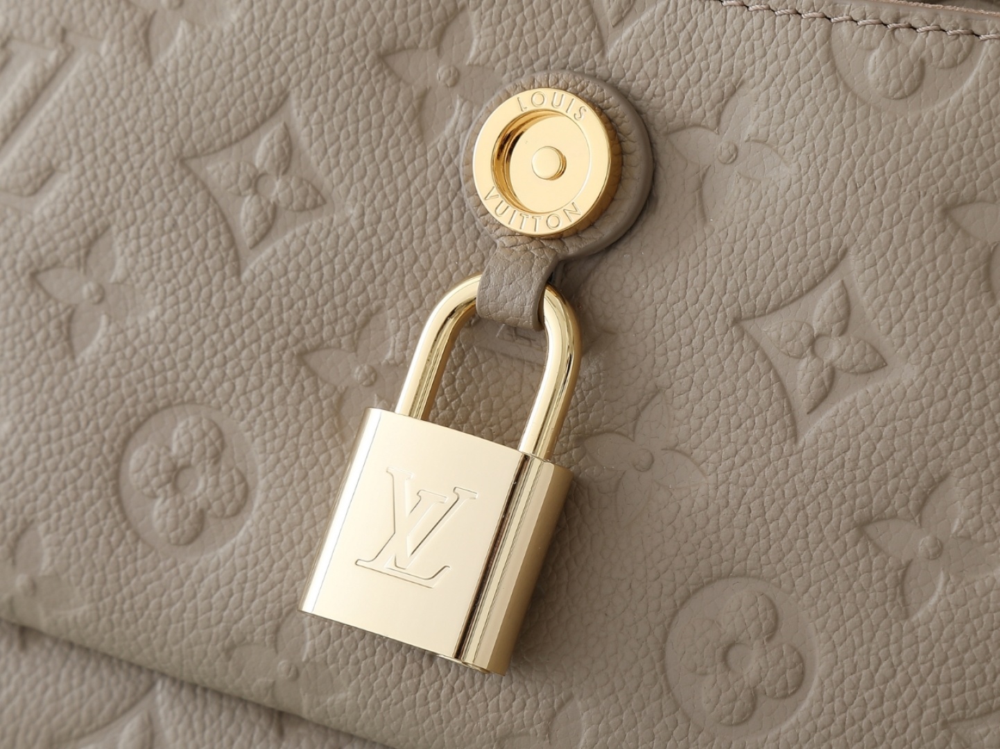 【顶级原单 独家实拍】M14604卡其 M14973 全皮压花链条包 当季新款 ANYTIME FLAP