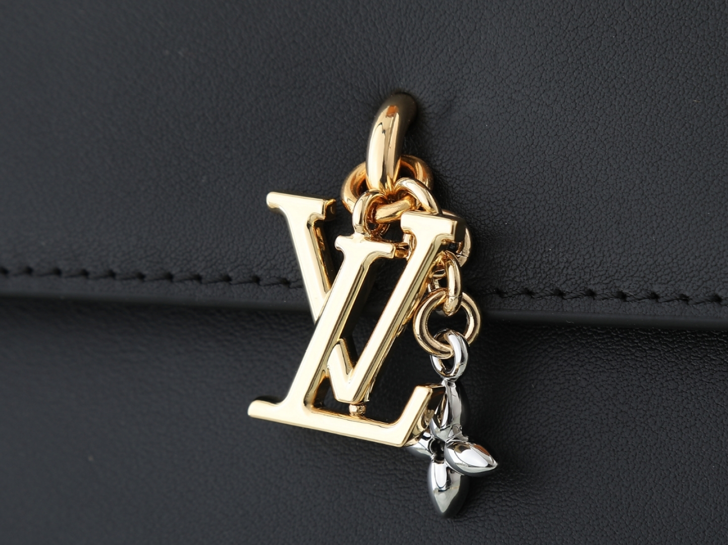 【顶级原单 独家实拍】M14564黑色 全皮链条包 当季新款 WALLET ON CHAIN LV BL