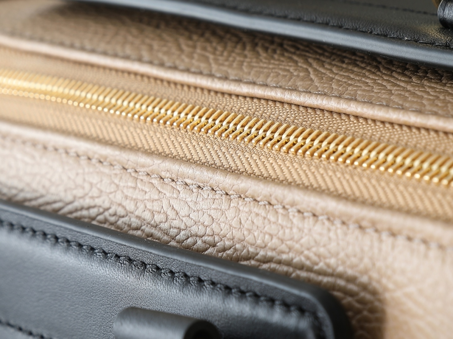 【顶级原单 独实家拍】 M25557浅棕 M14700黑色 M14702灰蓝 本款 LV Biker 中