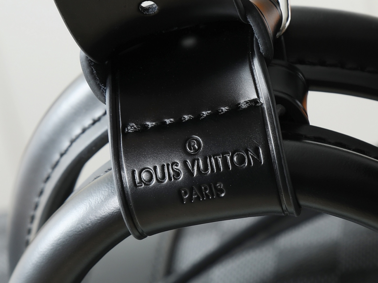 【顶级原单 独家实拍】N41416黑格 KEEPALL 50旅行袋(配肩带)这款以Damier Grap