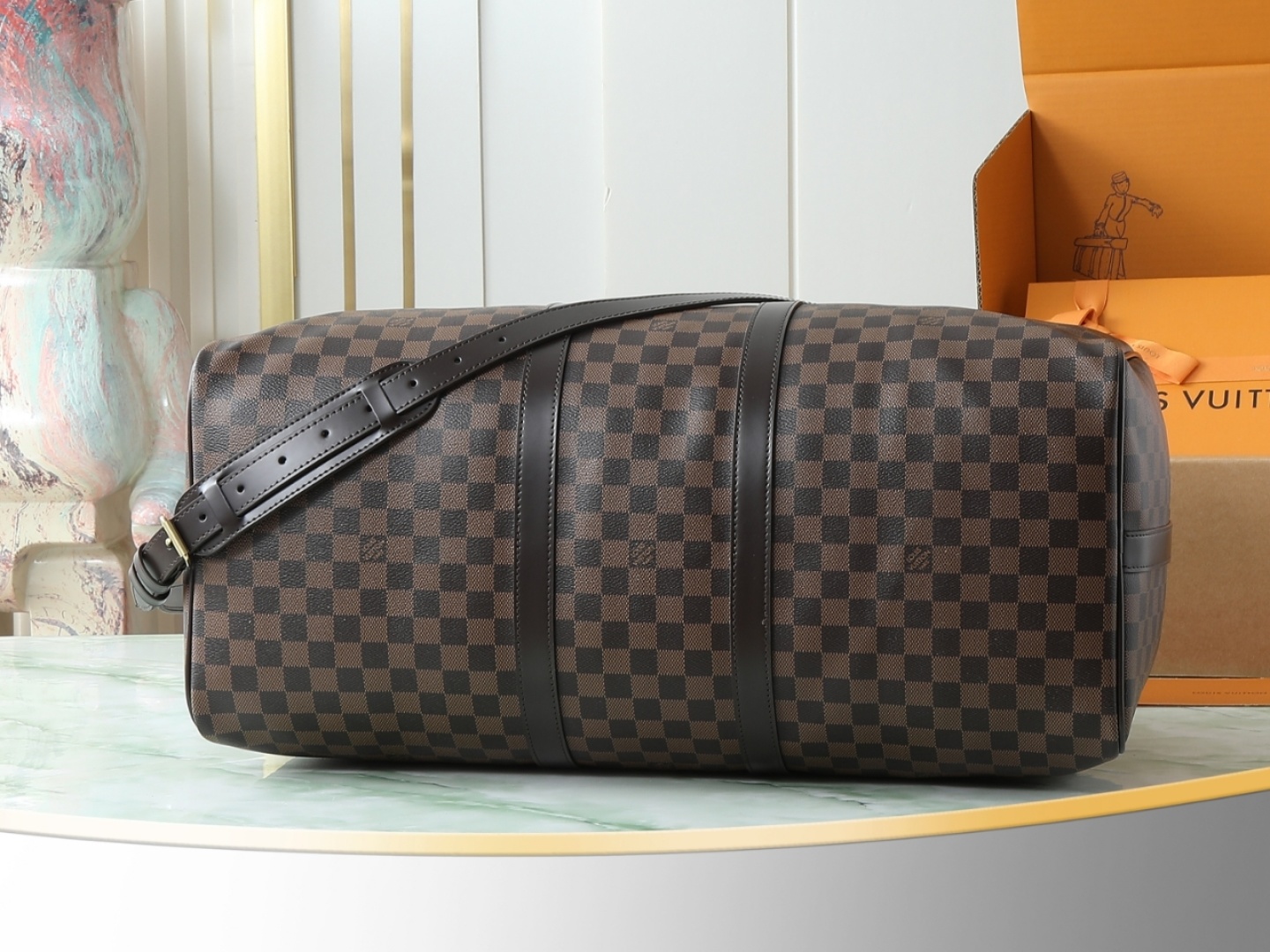 【顶级原单 独家实拍】M41413啡格 KEEPALL 55 旅行袋(配肩带)这款以Damier Gra