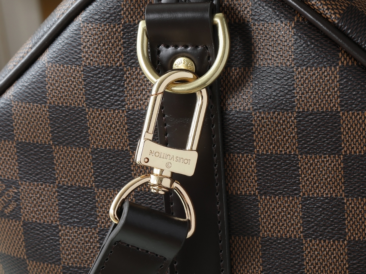 【顶级原单 独家实拍】M41413啡格 KEEPALL 55 旅行袋(配肩带)这款以Damier Gra