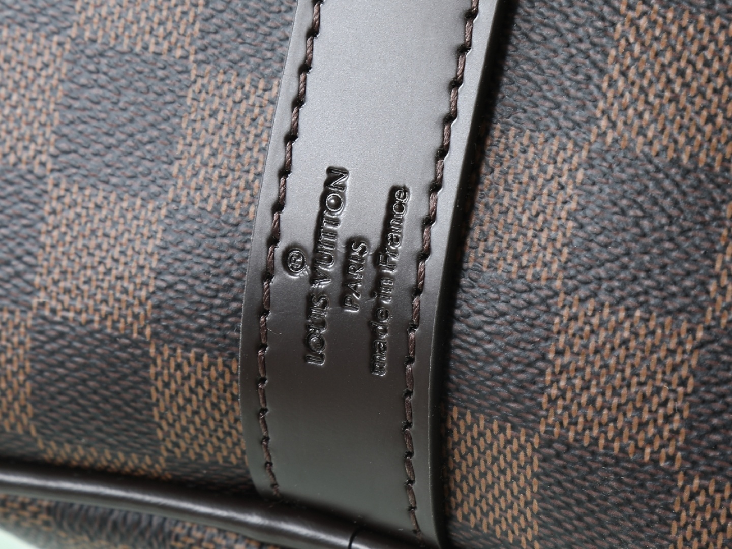 【顶级原单 独家实拍】M41416啡格 KEEPALL 50旅行袋(配肩带)这款以Damier Grap