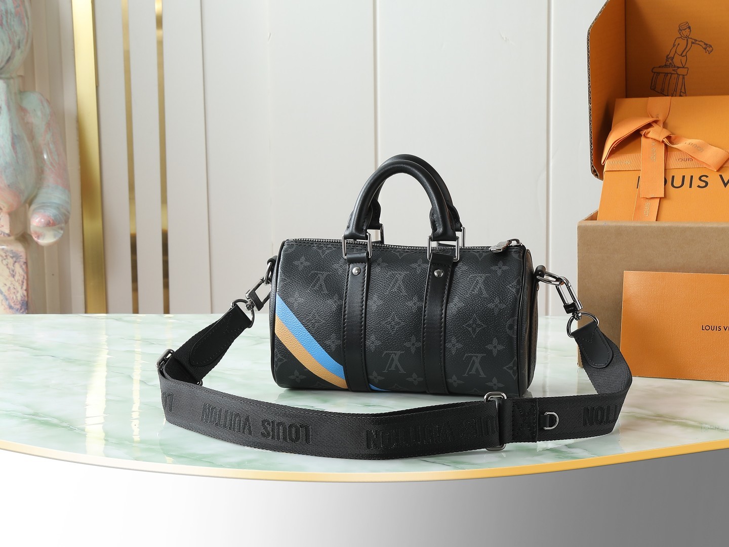 【顶级原单 独家实拍】黑花丝印 男包枕头包 本款 Keepall 25 手袋 取材 Monogram E