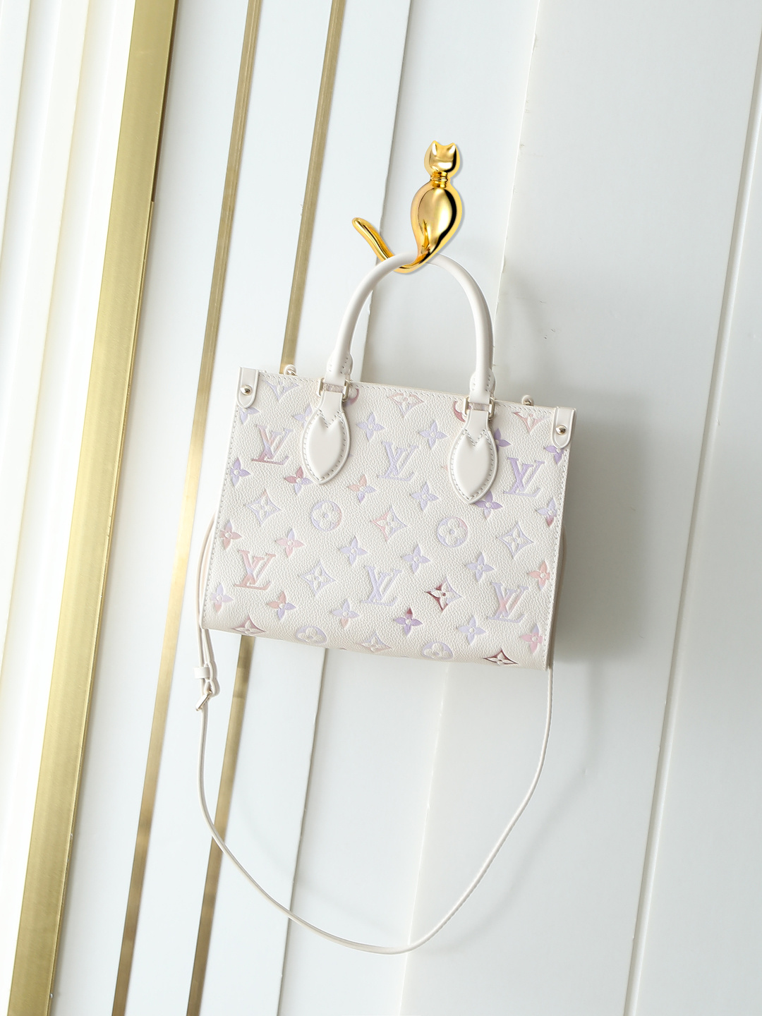 M25770 bolso cuadrado de cuero completo degradado blanquecino nueva temporada bolso pequeño ONTHEGO
