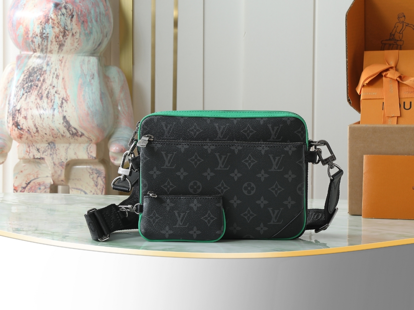 Louis Vuitton Trio Messenger Bag Monogram Eclipse Toile Enduite Verte