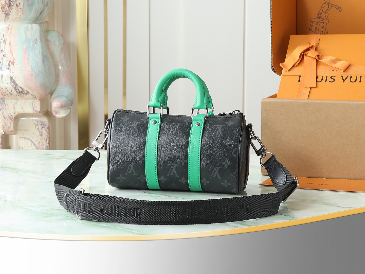 【顶级原单 独家实拍】M25885黑花/绿色 男包枕头包 KEEPALL BANDOULIÈRE 25