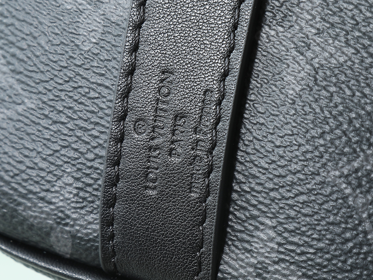【顶级原单 独家实拍】M25885黑花/绿色 男包枕头包 KEEPALL BANDOULIÈRE 25