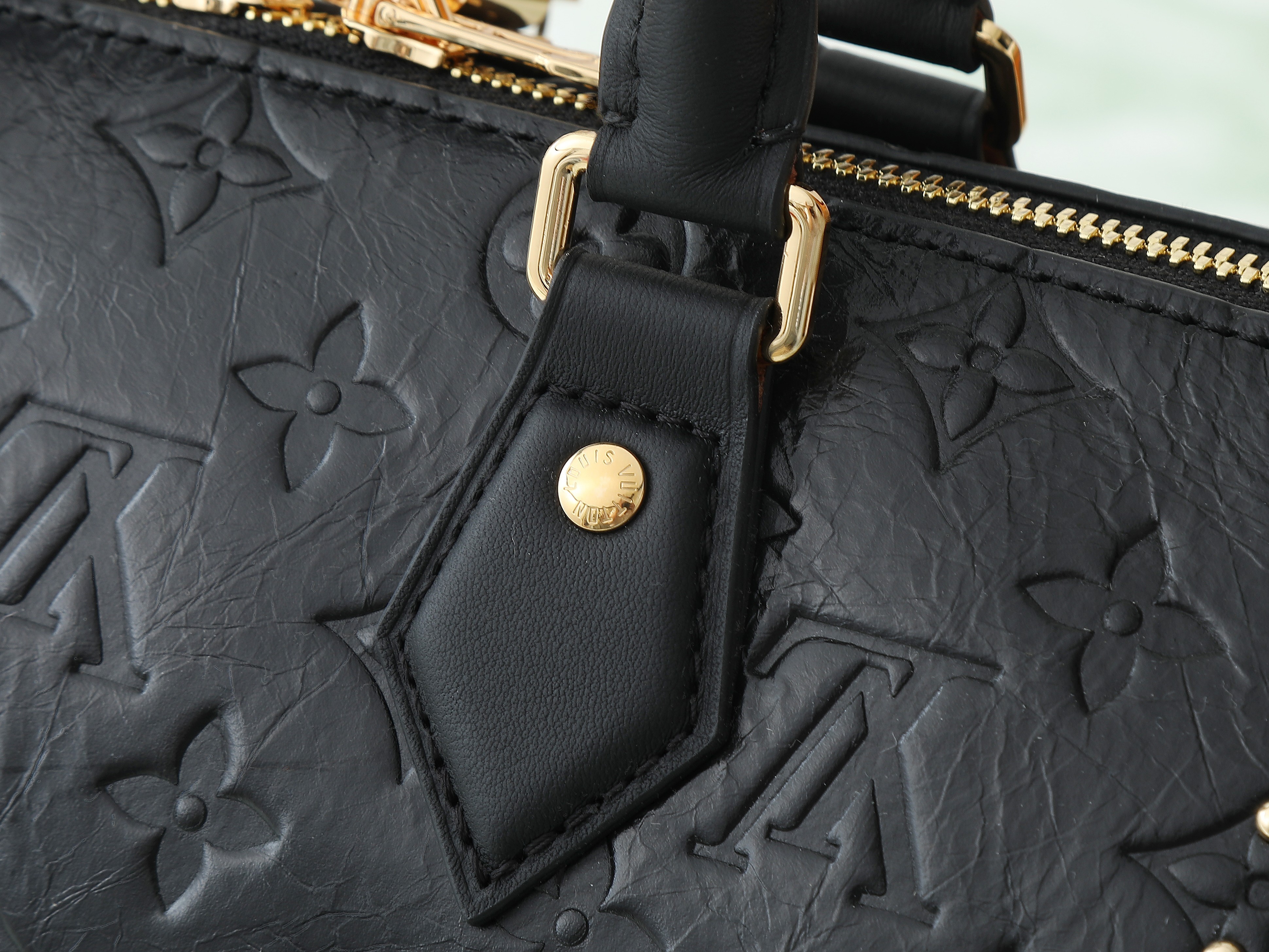 【顶级原单 独家实拍】M26392 黑色 本款,Speedy Trunk 25手袋以现代视角重新诠释经典