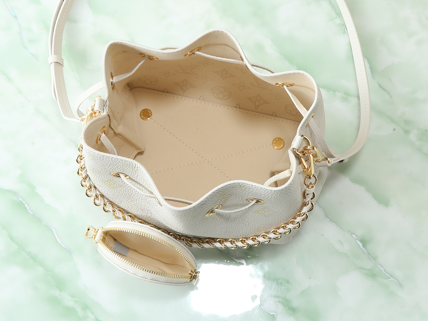 【顶级原单 独家实拍】M15114 本款 Bella 手袋出自 Dream 系列 以镂花皮革呈现 Mon