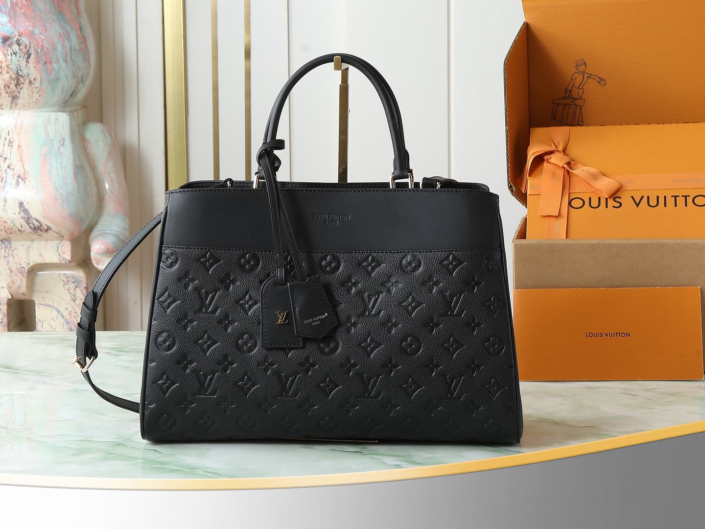 【顶级原单 独家实拍】M25575黑色Avenue MM(Avenue MM)是格兰帕莱手提包的现代替代