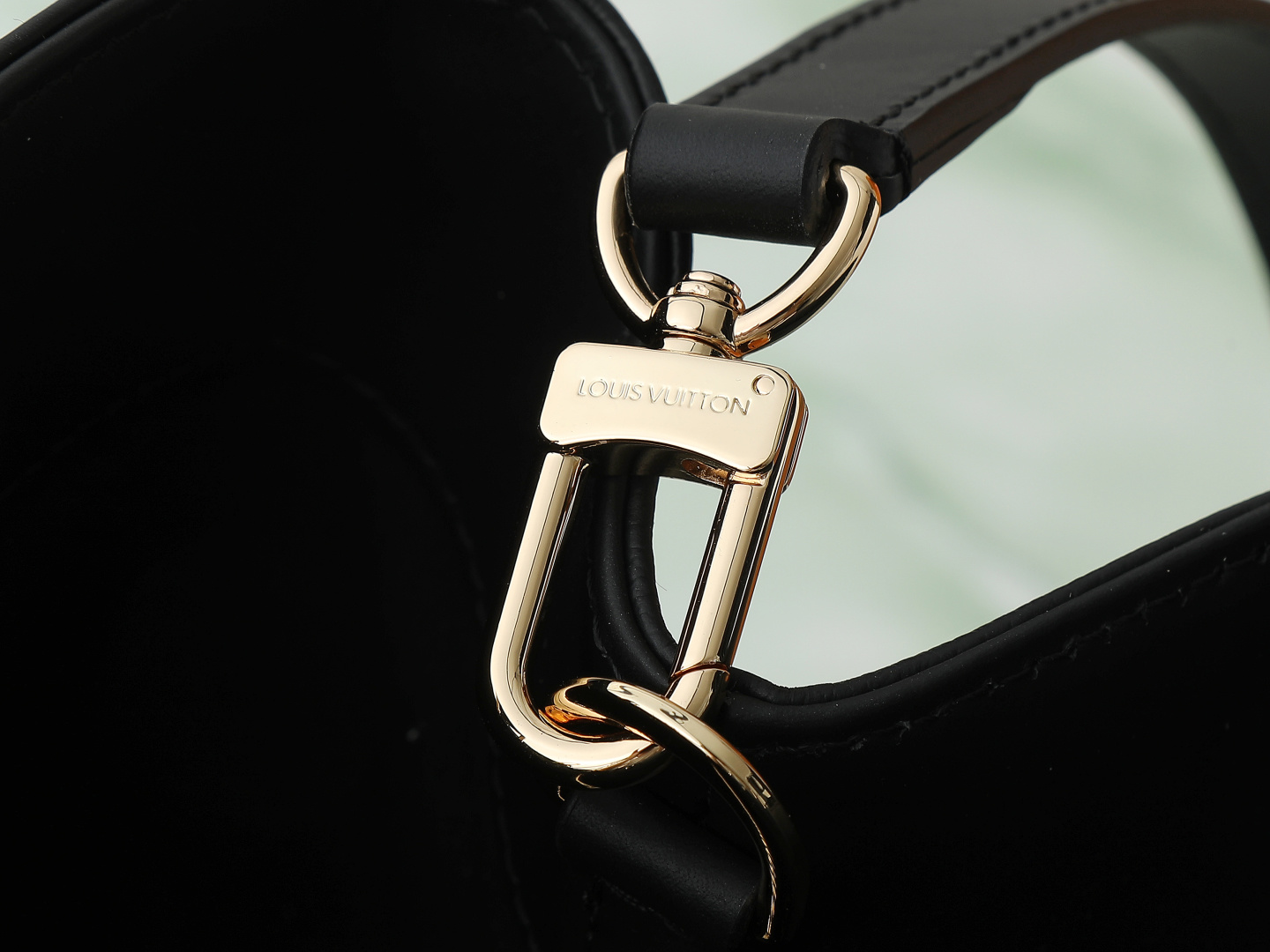 【顶级原单 独家实拍】M25575黑色Avenue MM(Avenue MM)是格兰帕莱手提包的现代替代