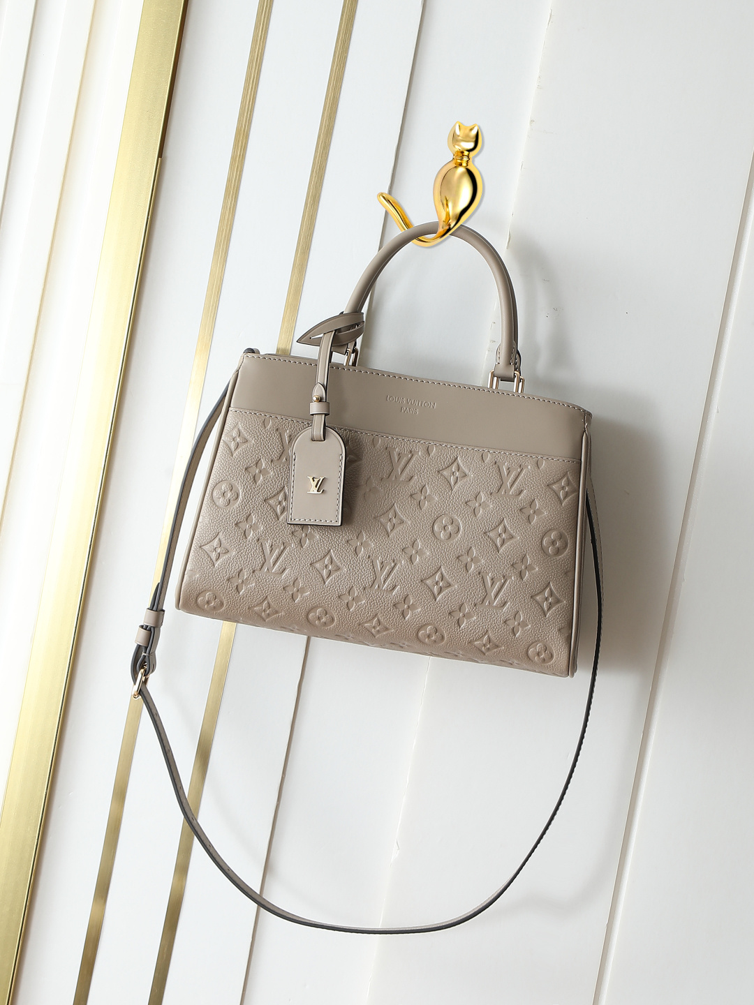 M15231 Bolso Pequeño Avenue Gris