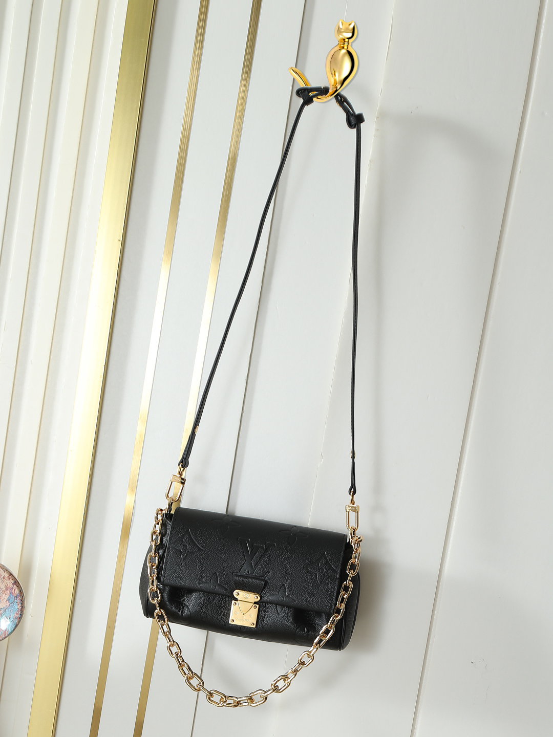 M45813 serie cuero completo negro