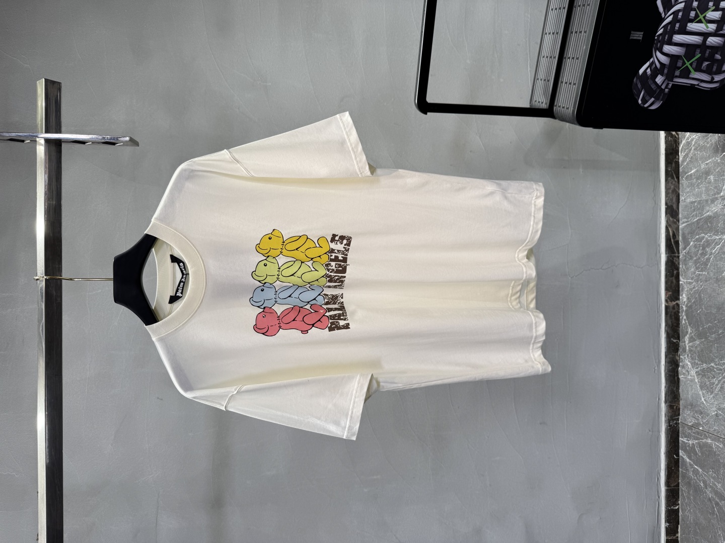 Palm Angels Palms 25s Graphic T-shirts for Spring and Summer Fashionistas - 图片 3