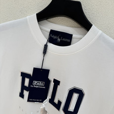 POLO 25FW新款圆领T恤!潮人必备!胸前定制品牌图形烫画工艺.经典G字母Polo设计.减龄搭配.色 POLO 25FW新款圆领T恤!潮人必备!胸前定制品牌图形烫画工艺.经典G字母Polo设计.减龄搭配.色