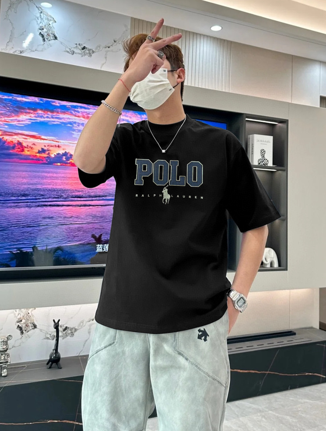 POLO 25FW新款圆领T恤！潮人必备！胸前定制品牌图形烫画工艺.经典G字母Polo设计.减龄搭配.色