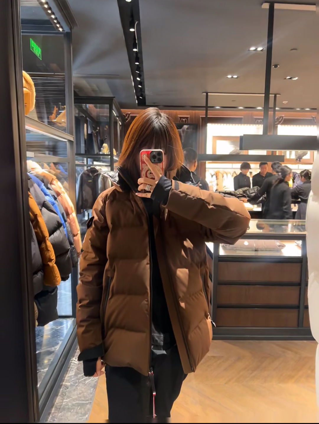 NO:549889,Upper body effect｜Moncler Montgetech high-end men's short down jacket jacket.,,jackets & coats,jackets & coats,down jacket,alexander wang19860909上身效果｜Moncler Montgetech高端男士短款羽绒夹克外套.,,jackets & coats,jackets & coats,down jacket,alexander wang,Women's clothing