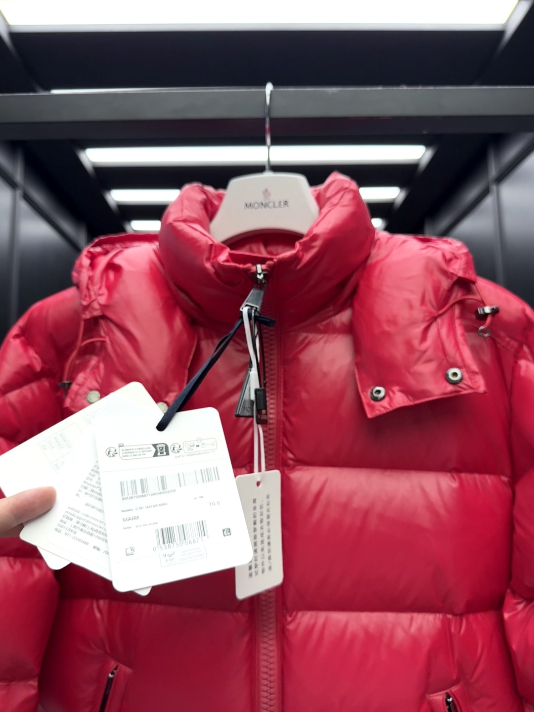 Moncler Maire Down Jacket: Women's Classic Short Puffer Coat 5 cmp i1755515689323 4117 0 7