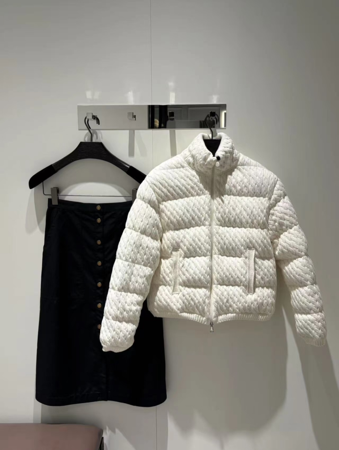 Moncler Cardigan夹层羊毛棉质绞花针织混纺拼接羽绒开衫.柜台实拍参考.