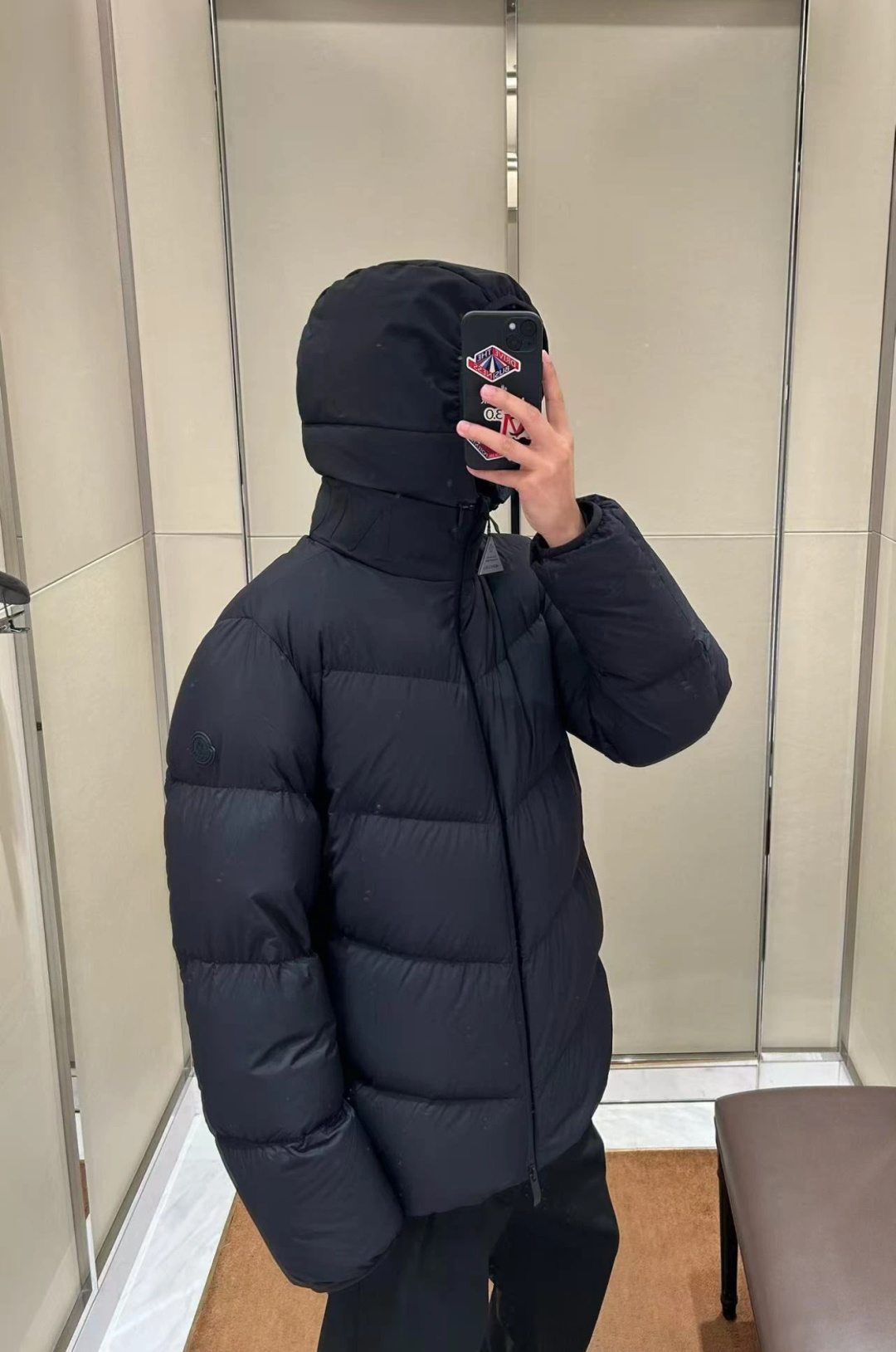 上身效果｜Moncler Forez 男士连帽短款羽绒夹克外套.（连帽可脱卸.可变立领夹克）