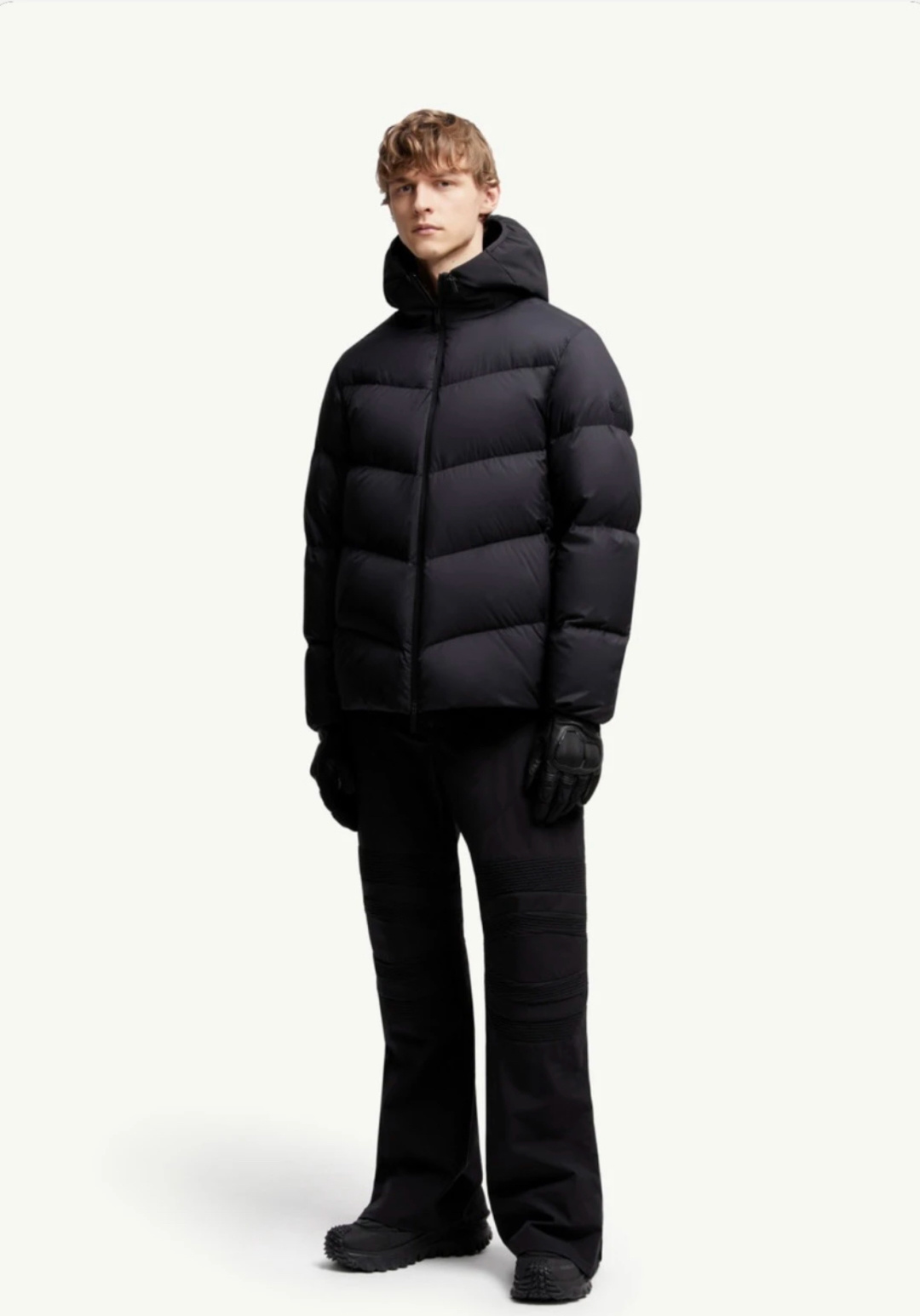 上身效果｜Moncler Forez 男士连帽短款羽绒夹克外套.（连帽可脱卸.可变立领夹克）