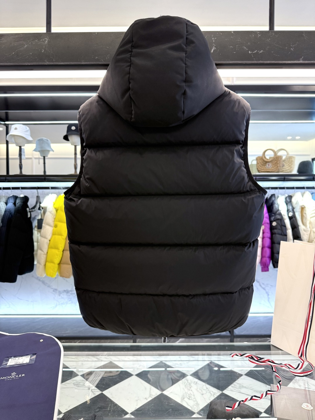 . 535332_560 535332_560