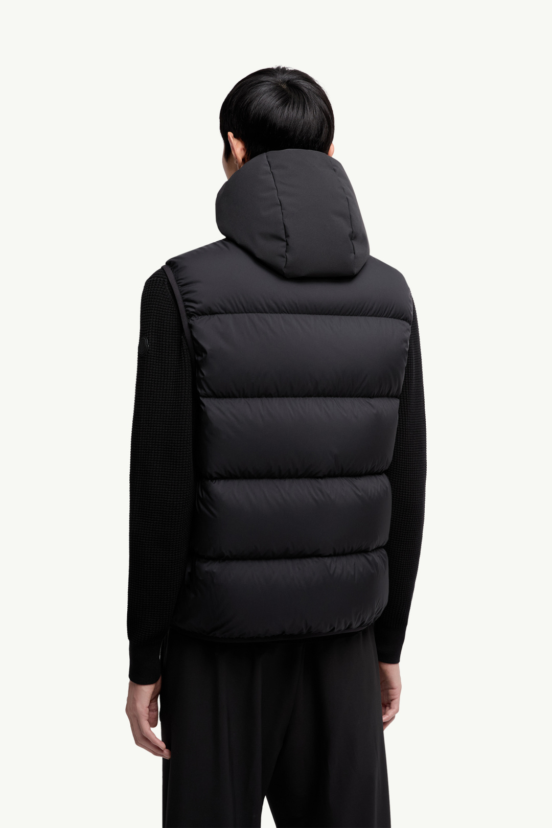 . 535495_560 535495_560