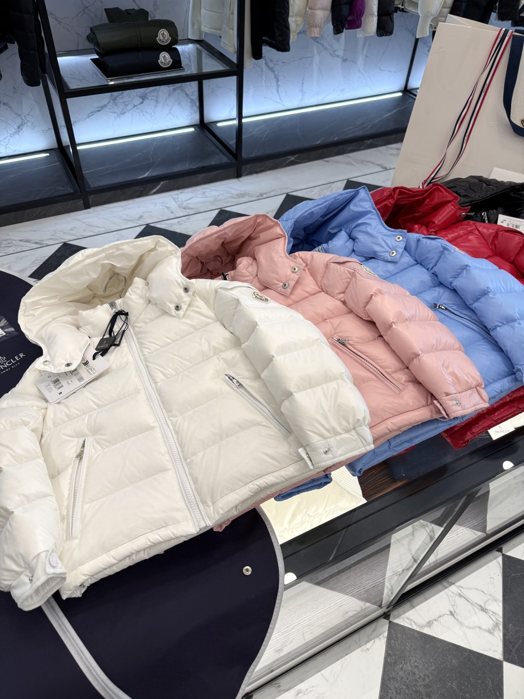 _dhr9soDiAKvg-Sduct55xx4Qo8cs-OUEbM9jCUw