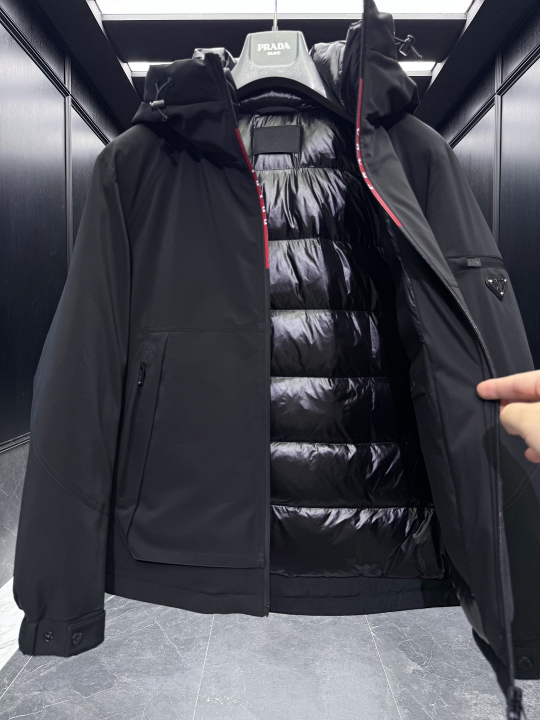 Pradaa Classic Red Label Lightweight Business Down Jacket - Gore-Tex Fabric 9 cmp i1759083309282 377 0 8