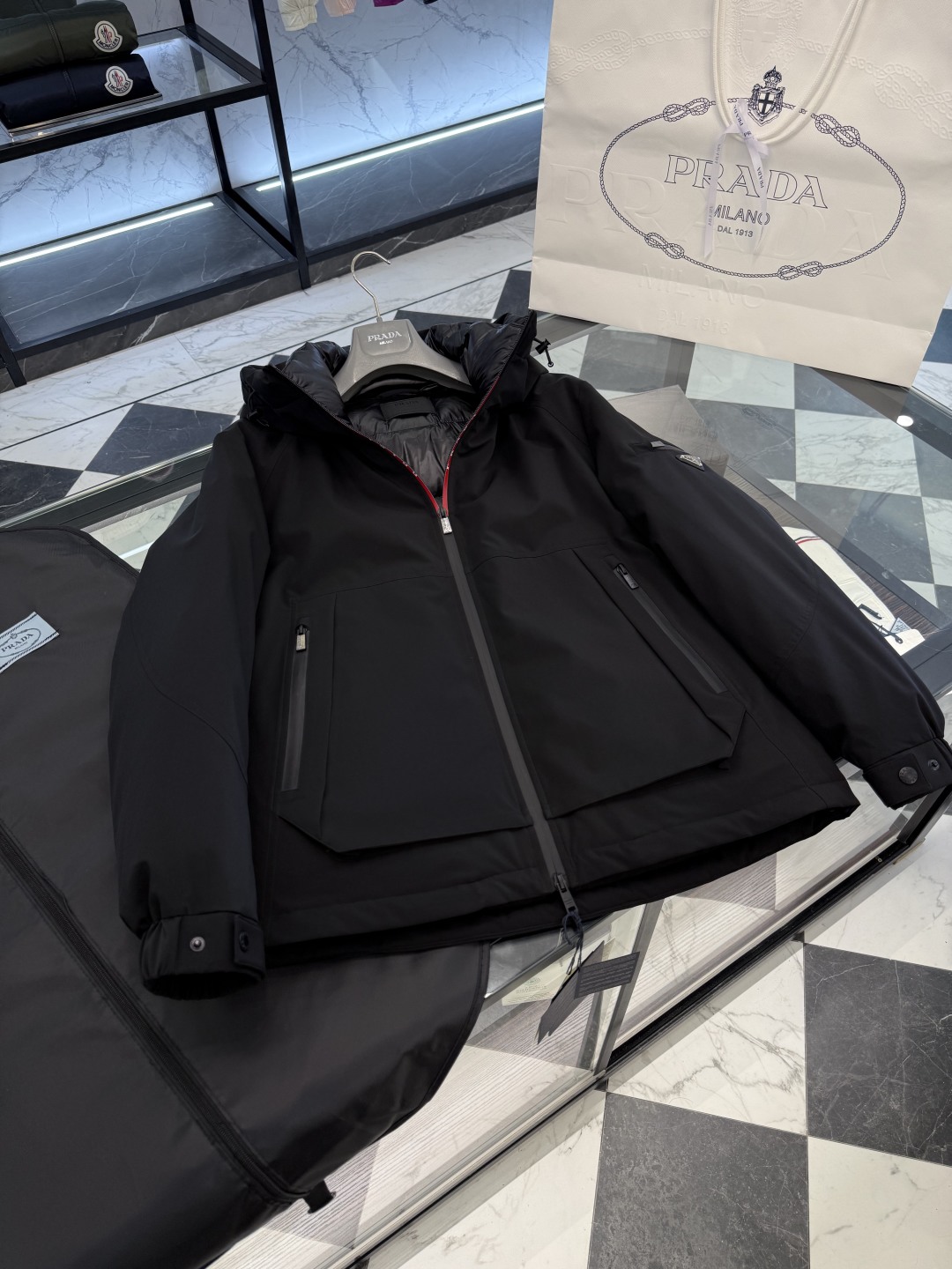 Prada Goose Down Padded Jacket Outfits Classic Red Label Lightweight Business 5 cmp i1759083629976 3947 0 3