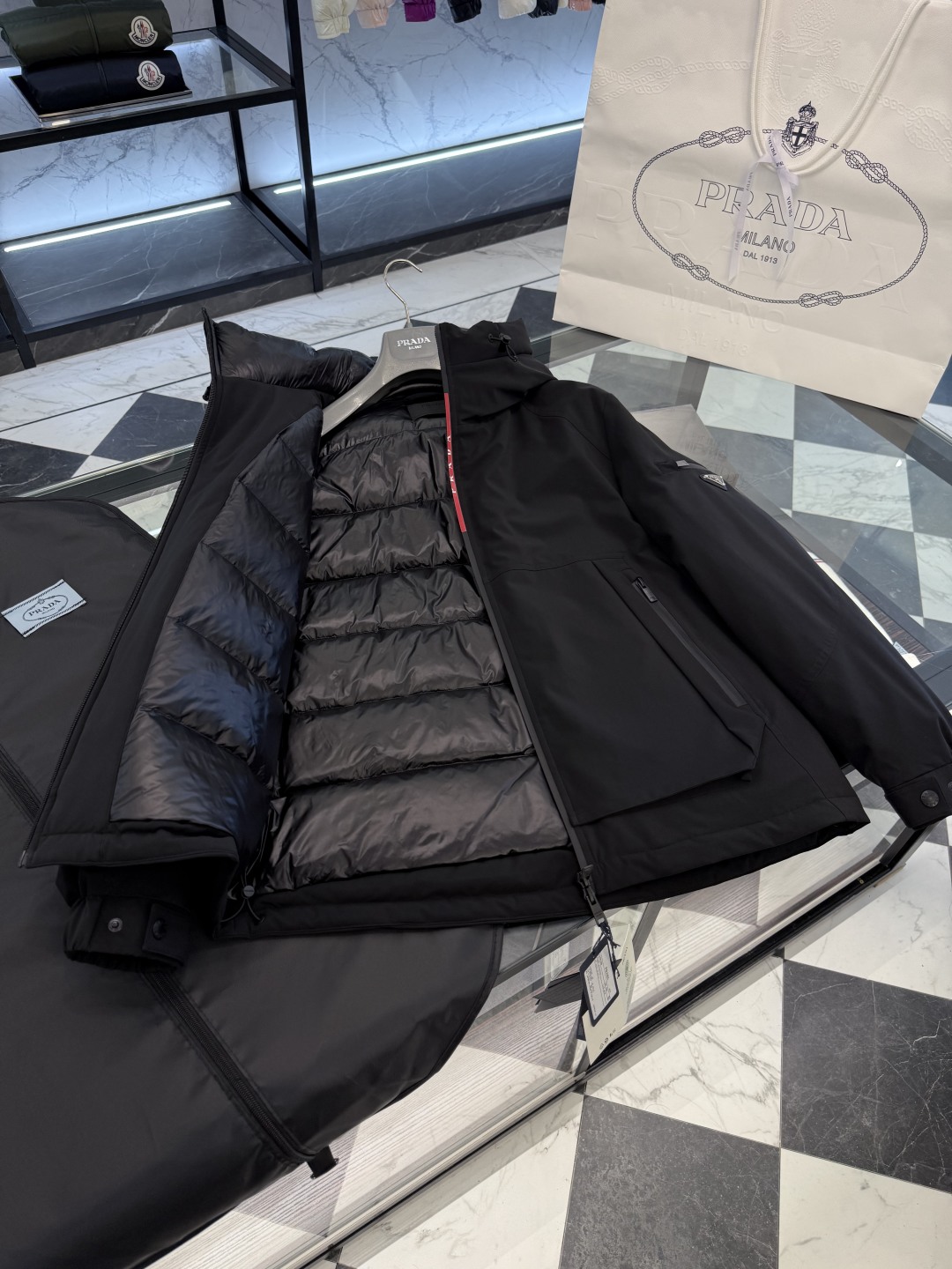 Prada Goose Down Padded Jacket Outfits Classic Red Label Lightweight Business 7 cmp i1759083637953 5327 0 5