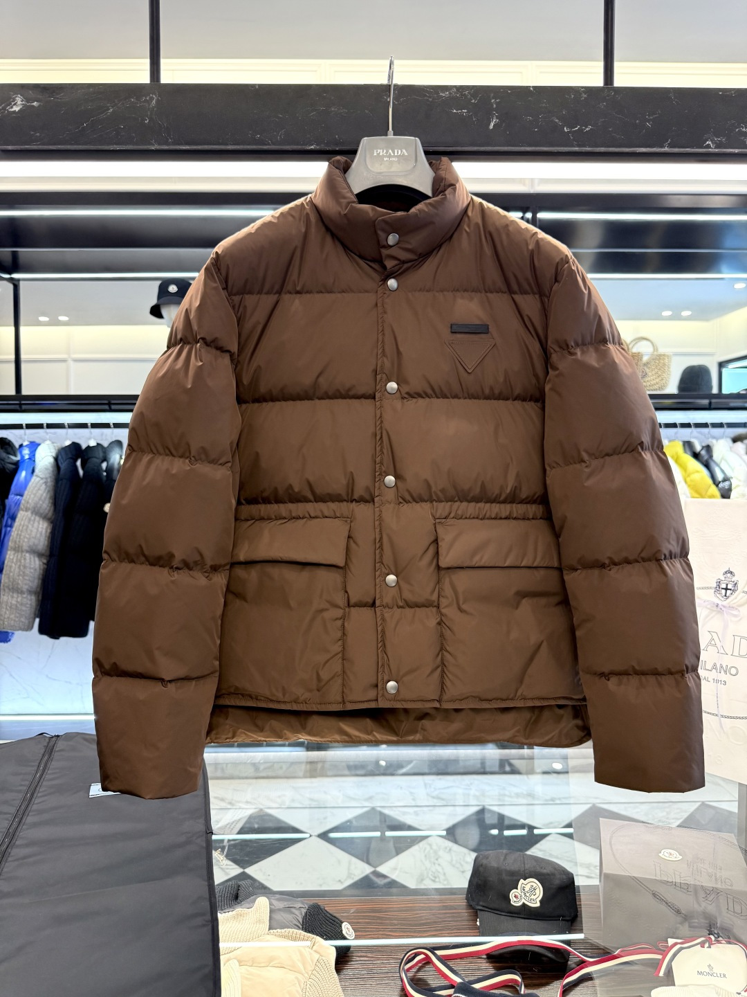 . 493411_630 493411_630