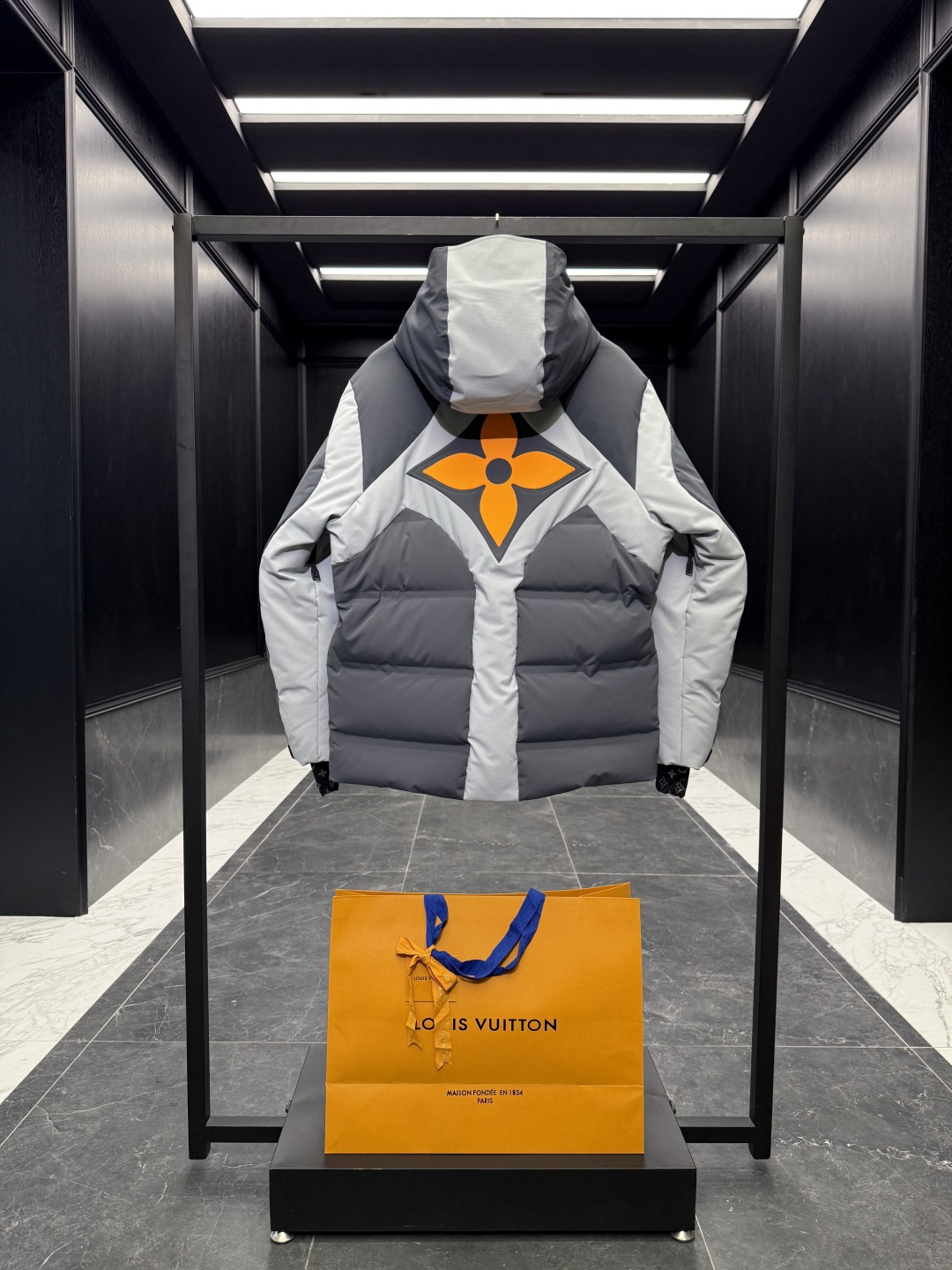 。顶级鹅绒 顶级版本 欢迎对比特级羽绒⬆️LOUIS VUITTON LV3390秋冬新款SKI滑雪系列