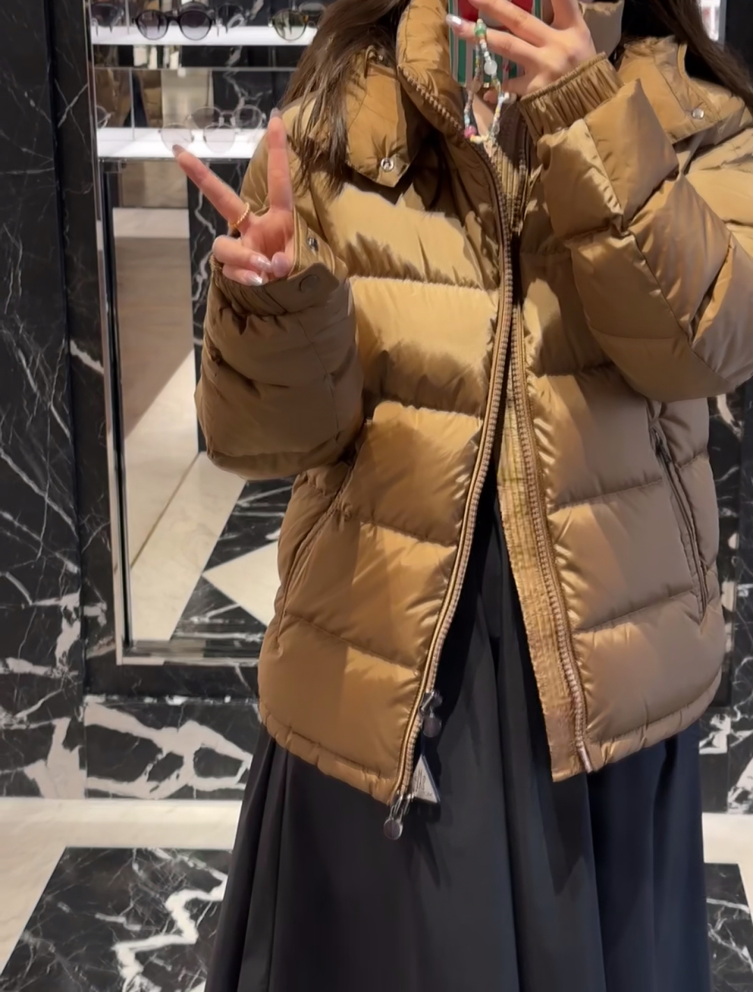 上身效果｜Moncler王牌经典,2025全新上市.Maya(全新科技尼龙)男士哑光短款羽绒夹克外套.限